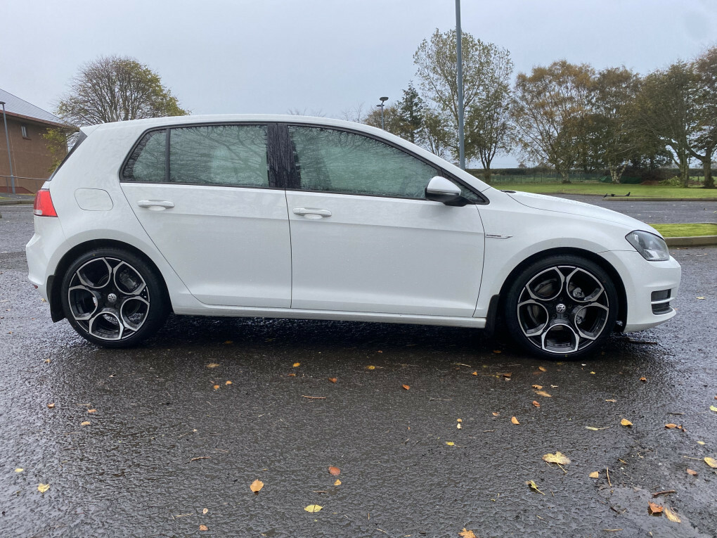 Volkswagen Golf Bluemotion Tdi PE64OEN #3