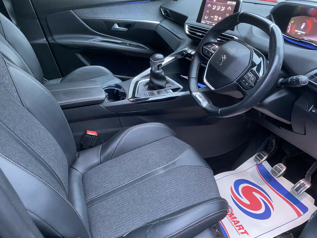 Peugeot 3008 Gt Line Premium Blue Hdi Ss SE19HSN #6