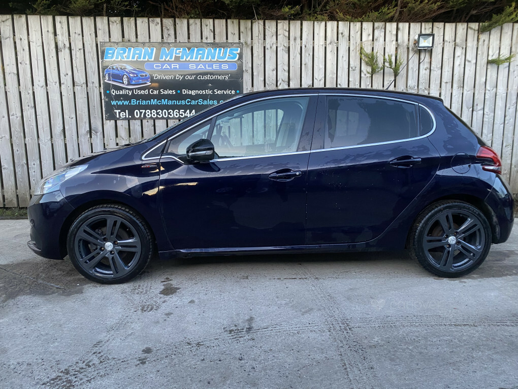 Peugeot 208 Gt Line Blue Hdi 