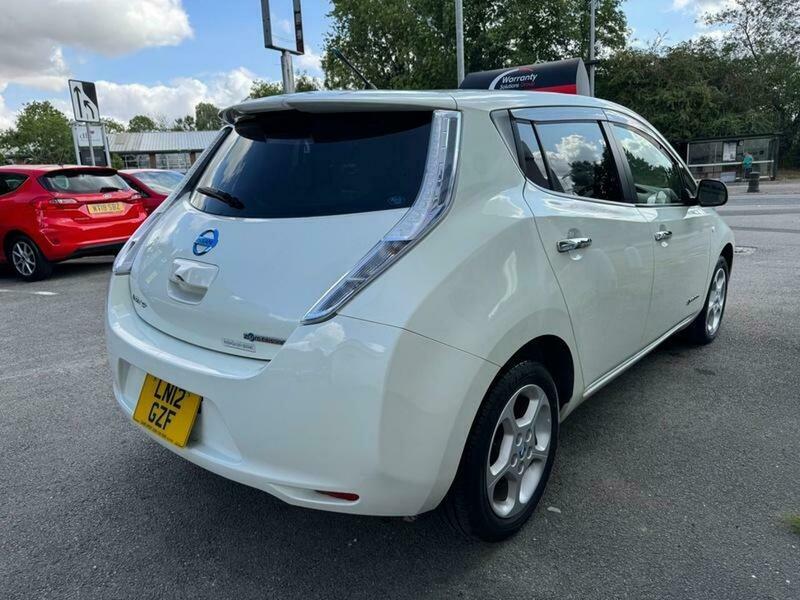 Nissan Leaf 24Kwh Hatchback White #6