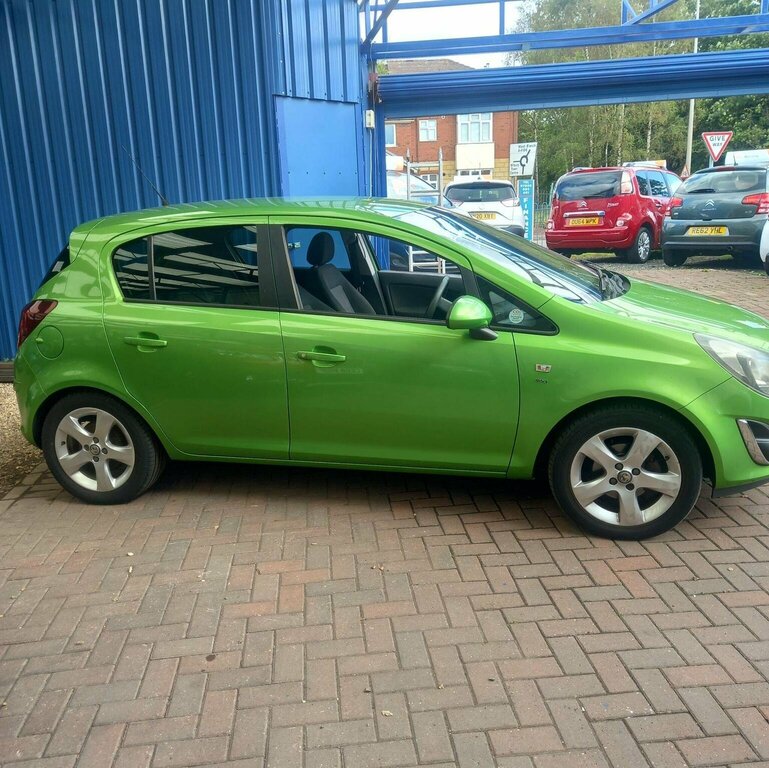 Vauxhall Corsa Hatchback 1.2 16V Sxi Euro 5 Ac 201212 BG12FDV Green #3