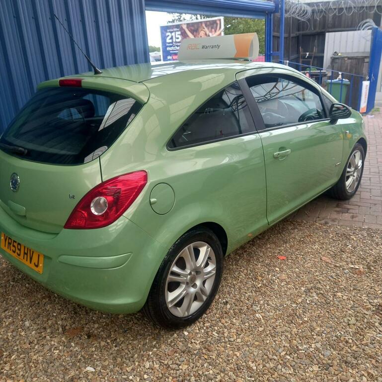 Vauxhall Corsa Hatchback 1.4I 16V Design Ac 200959 YR59HVJ Green #5