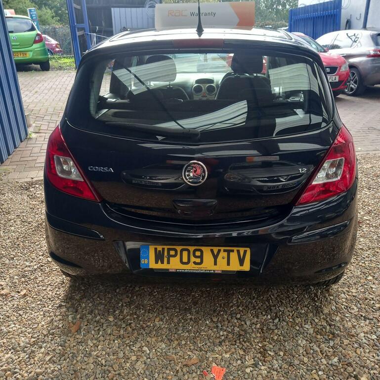 Vauxhall Corsa Hatchback 1.2I 16V Active 200909 WP09YTV Black #4