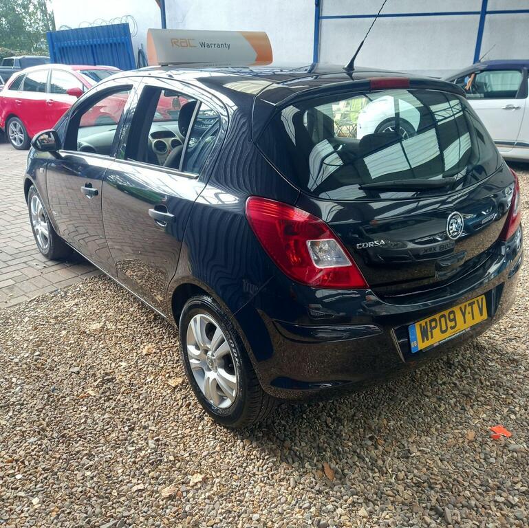 Vauxhall Corsa Hatchback 1.2I 16V Active 200909 WP09YTV Black #5