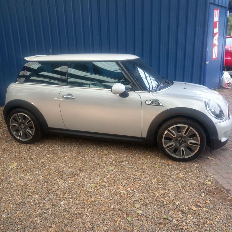 Mini Hatch Hatchback 1.6 Cooper S Camden Euro 5 200959 PX59XRA Silver #4