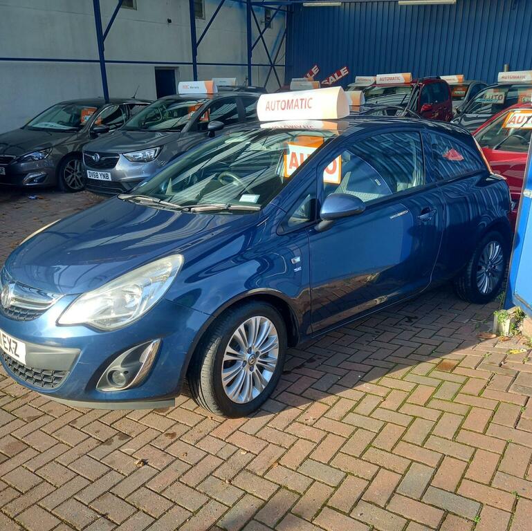 Vauxhall Corsa Hatchback 1.4 16V Se Euro 5 201111 GL11EXZ Blue #5