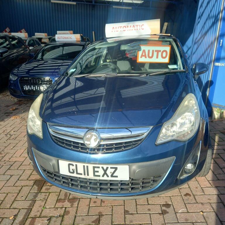 Vauxhall Corsa Hatchback 1.4 16V Se Euro 5 201111 Blue