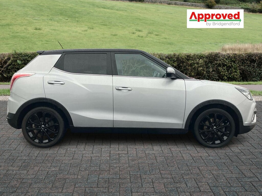 SsangYong Tivoli 1.6 Le Silver #2