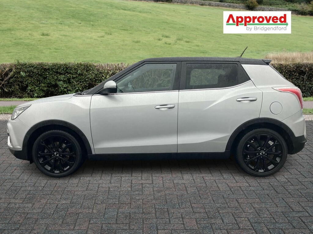 SsangYong Tivoli 1.6 Le Silver #6