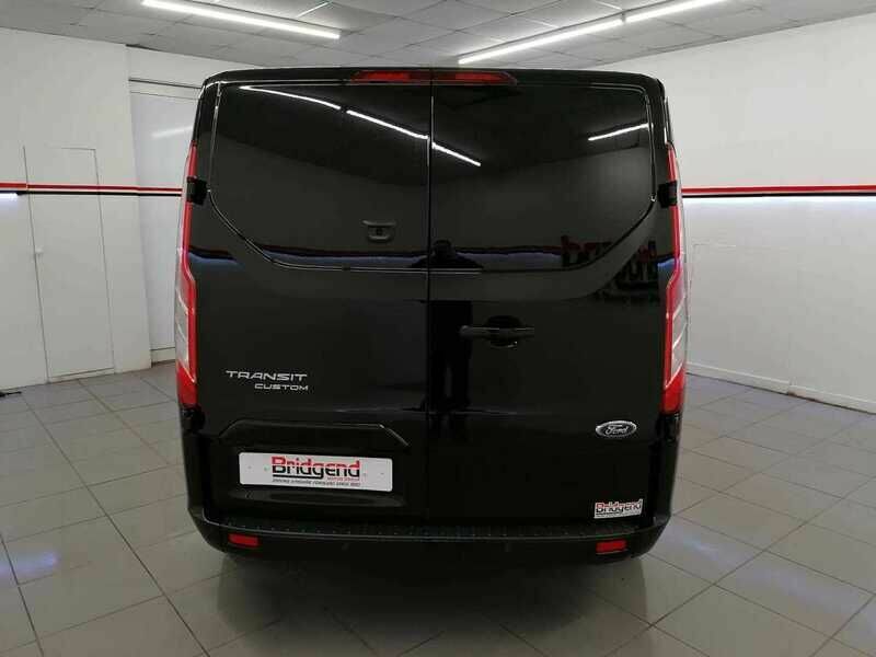 Ford Transit Custom 2.0 320 Ecoblue Limited Crew Van L WP72TCZ Black #5