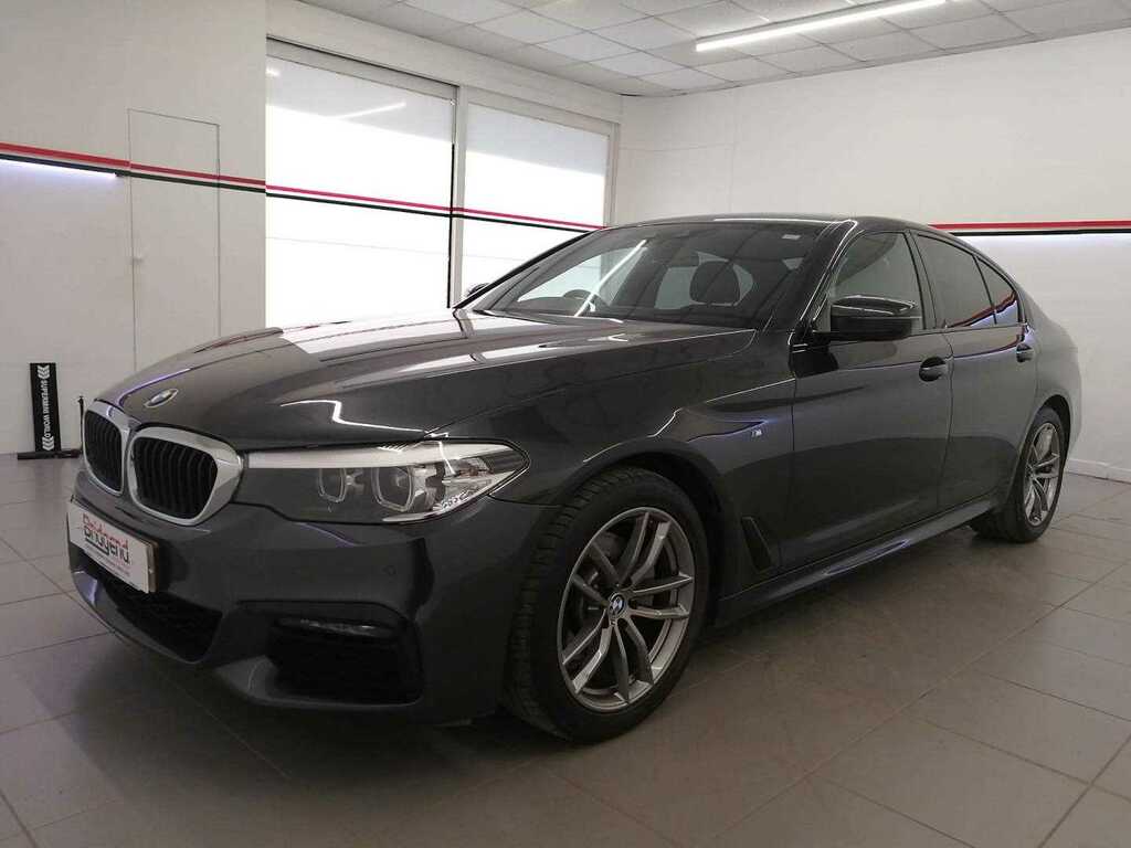 BMW 5 Series 2.0 520D M Sport Saloon YH69PXU Grey #3