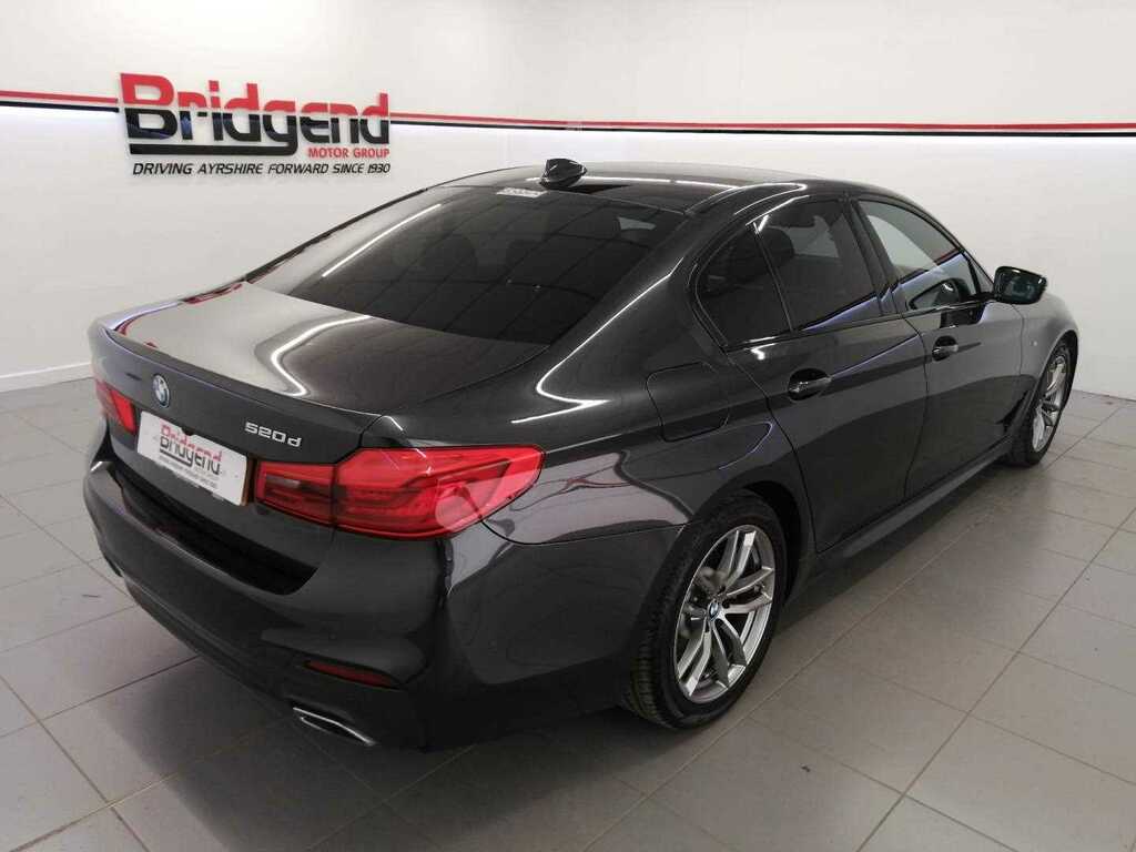 BMW 5 Series 2.0 520D M Sport Saloon YH69PXU Grey #6
