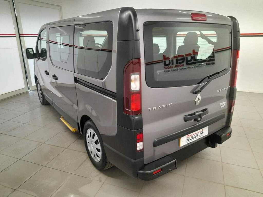 Renault Trafic 2.0 Dci Energy Sl28 Business 7 Seats OU21CME Grey #4
