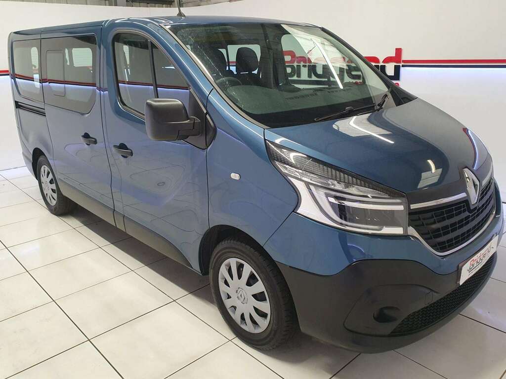 Renault Trafic 2.0 Dci Energy Sl28 Business 7 Seats OU21CLV Blue #2