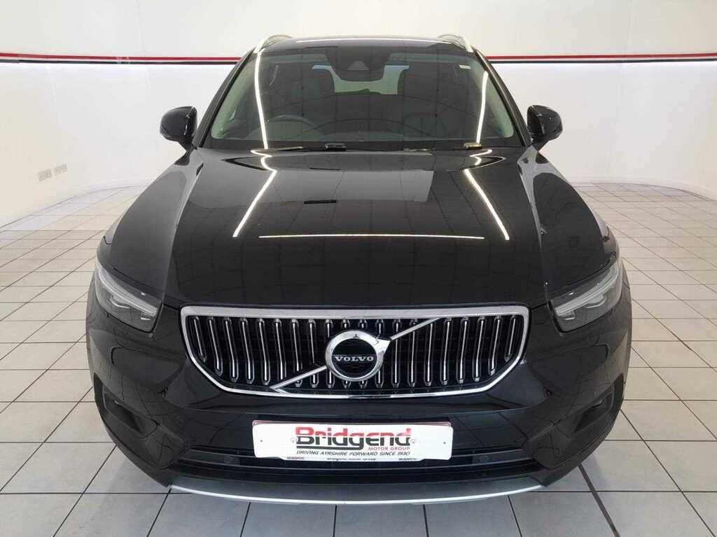 Volvo XC40 1.5H T5 Recharge 10.7Kwh Ultimate Bright Suv P Black