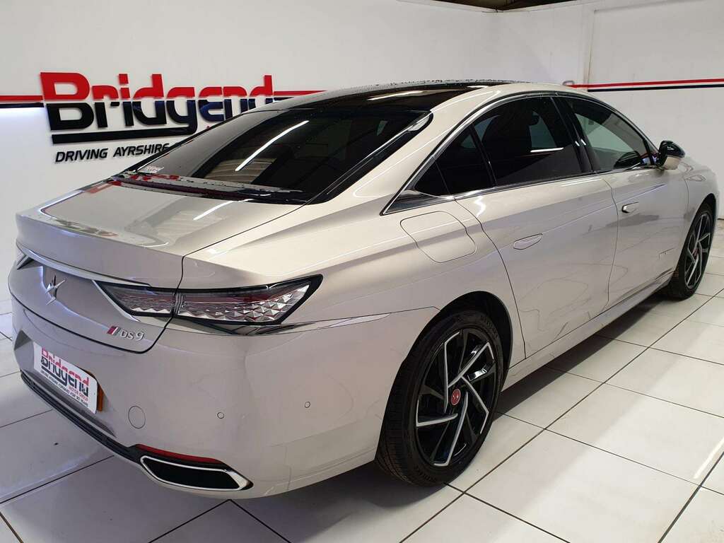 DS DS 9 1.6 Puretech Performance Line Saloon SG22CEA White #6
