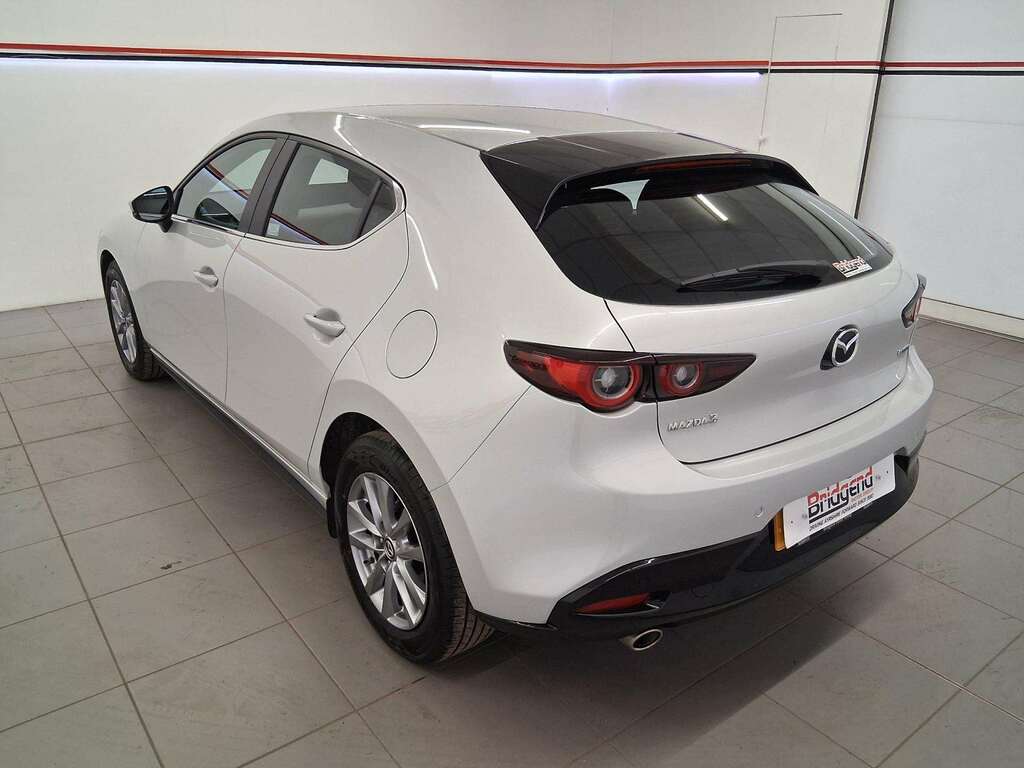 Mazda 3 2.5 E-skyactiv-g Mhev Centre-line Hatchback LP74SSX White #4