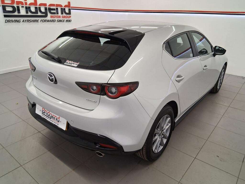 Mazda 3 2.5 E-skyactiv-g Mhev Centre-line Hatchback LP74SSX White #6