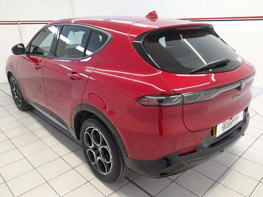Alfa Romeo Tonale 1.5 Vgt Mhev Ti Suv Red #4