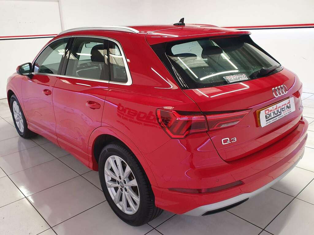Audi Q3 1.5 Tfsi Cod 35 Sport Suv MF19ZHT Red #4