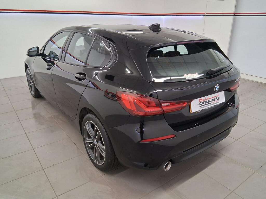 BMW 1 Series 1.5 118I Sport Lcp Hatchback PF21WLZ Black #4