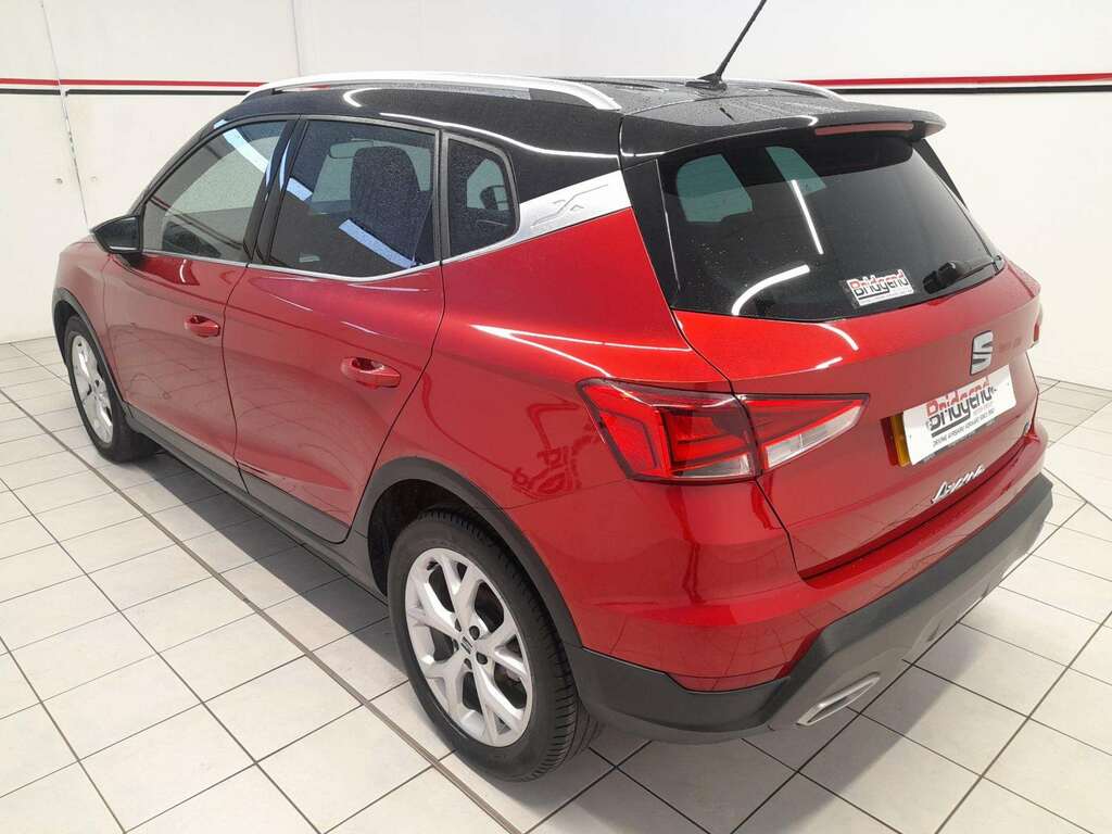 Seat Arona 1.0 Tsi Fr Suv EX72DZG Red #4