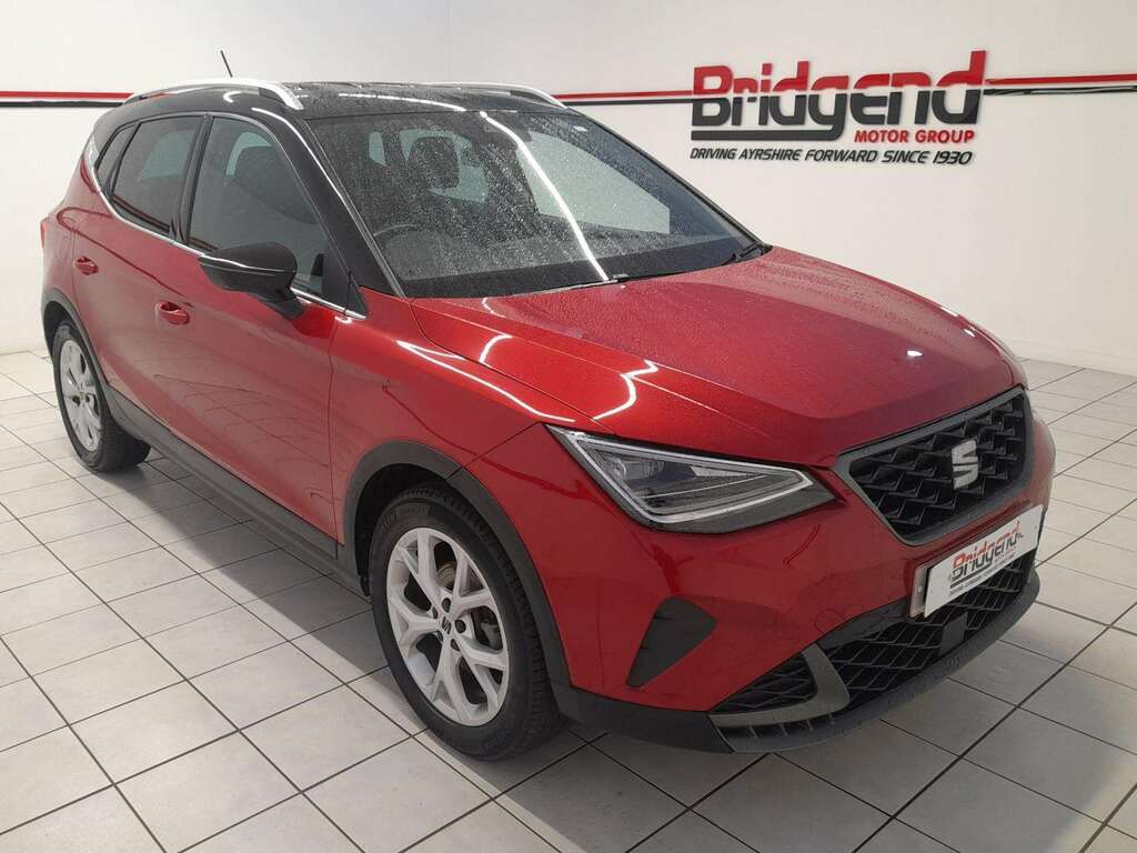 Seat Arona 1.0 Tsi Fr Suv EX72DZG Red #2