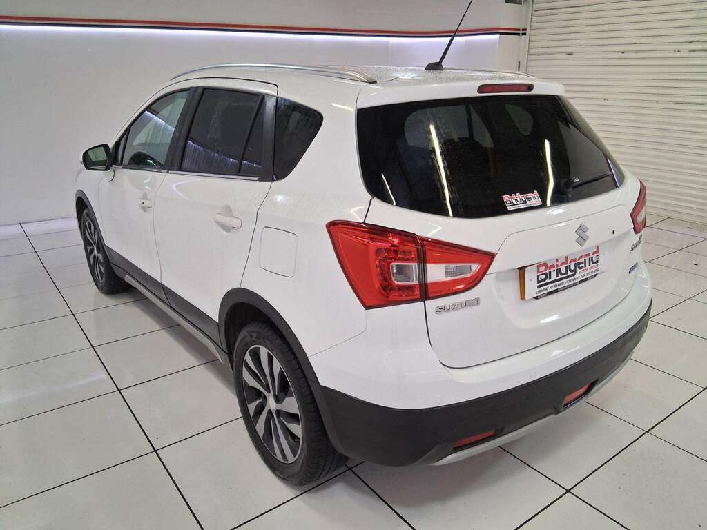 Suzuki SX4 S Cross 1.4 Boosterjet Mhev Sz5 Suv SA71UGZ White #4