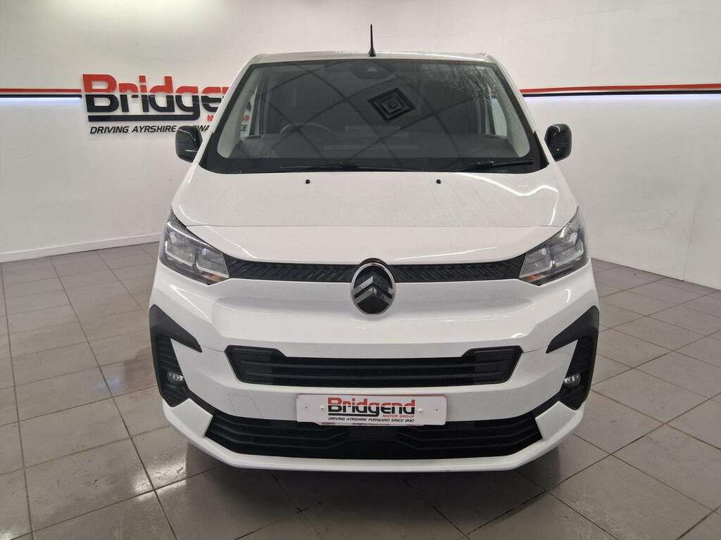 Citroen Dispatch 1.5 Bluehdi Driver XL Panel Van 6Dr White