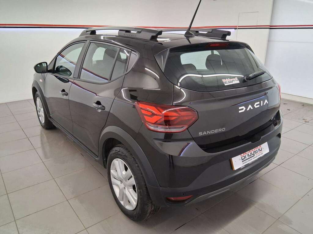 Dacia Sandero Stepway 1.0 Tce Expression Hatchback HT73KJZ Black #4