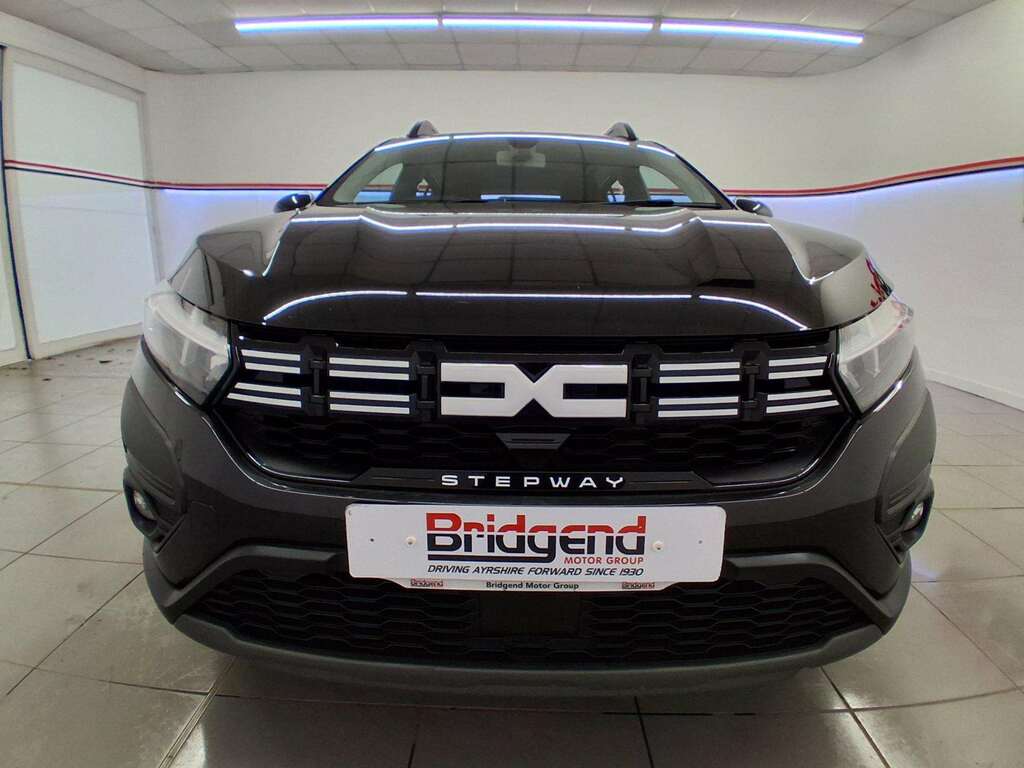 Dacia Sandero Stepway 1.0 Tce Expression Hatchback Black