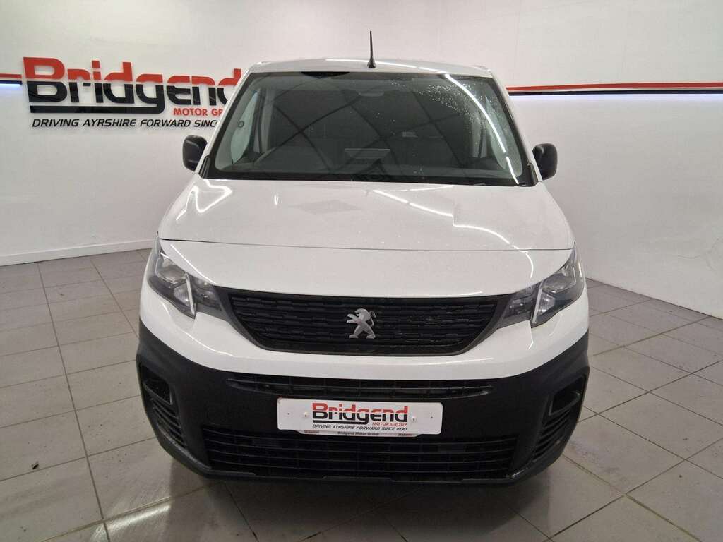 Peugeot Partner 1.5 Bluehdi 1000 Professional Premium Standard P White
