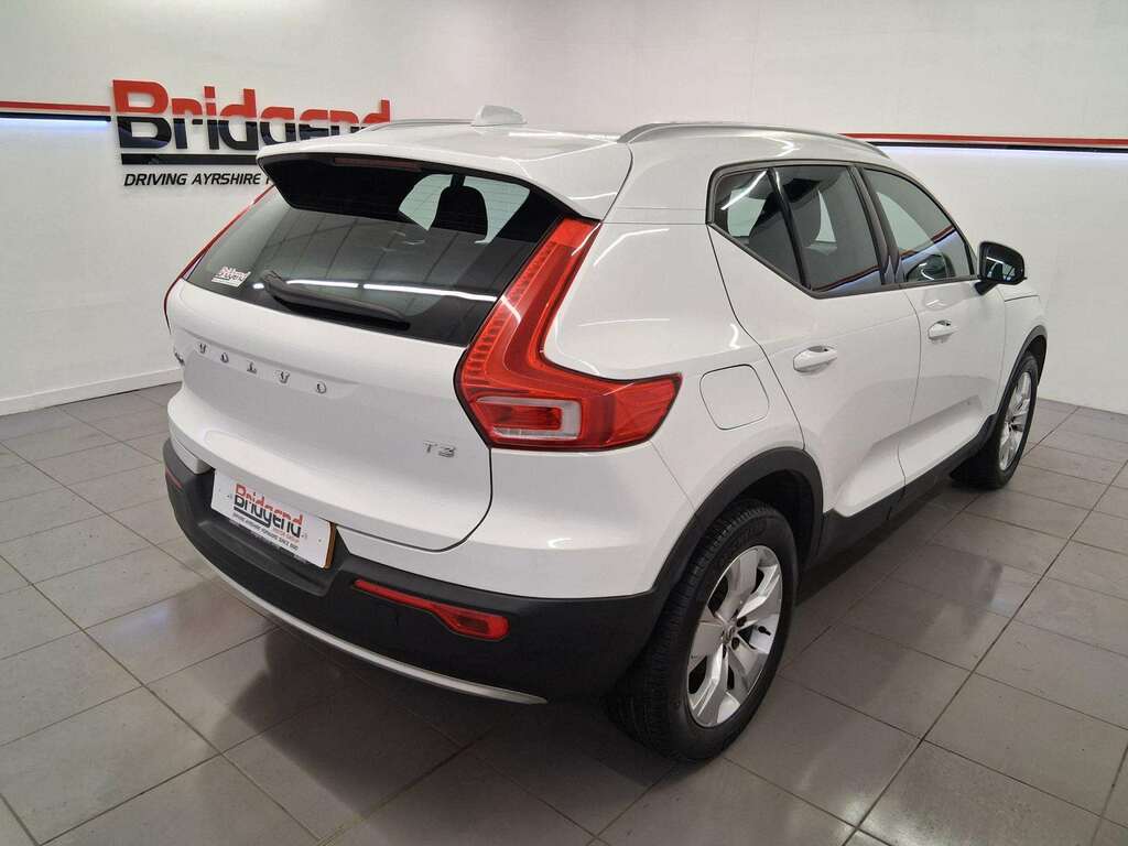 Volvo XC40 1.5 T3 Momentum Suv WF70ZGB White #6