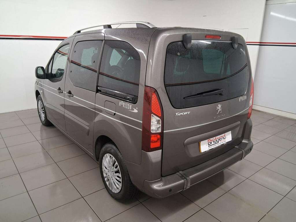 Peugeot Partner Tepee 1.6 Bluehdi Allure 5 Seats Grey #4