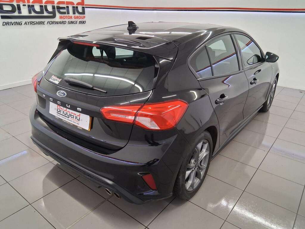 Ford Focus 1.0T Ecoboost St-line Hatchback DY70KNB Black #6