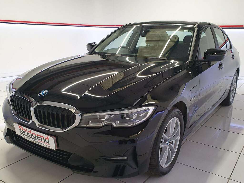 BMW 3 Series 2.0 330E 12Kwh Se Pro Saloon WP71YPK Black #3