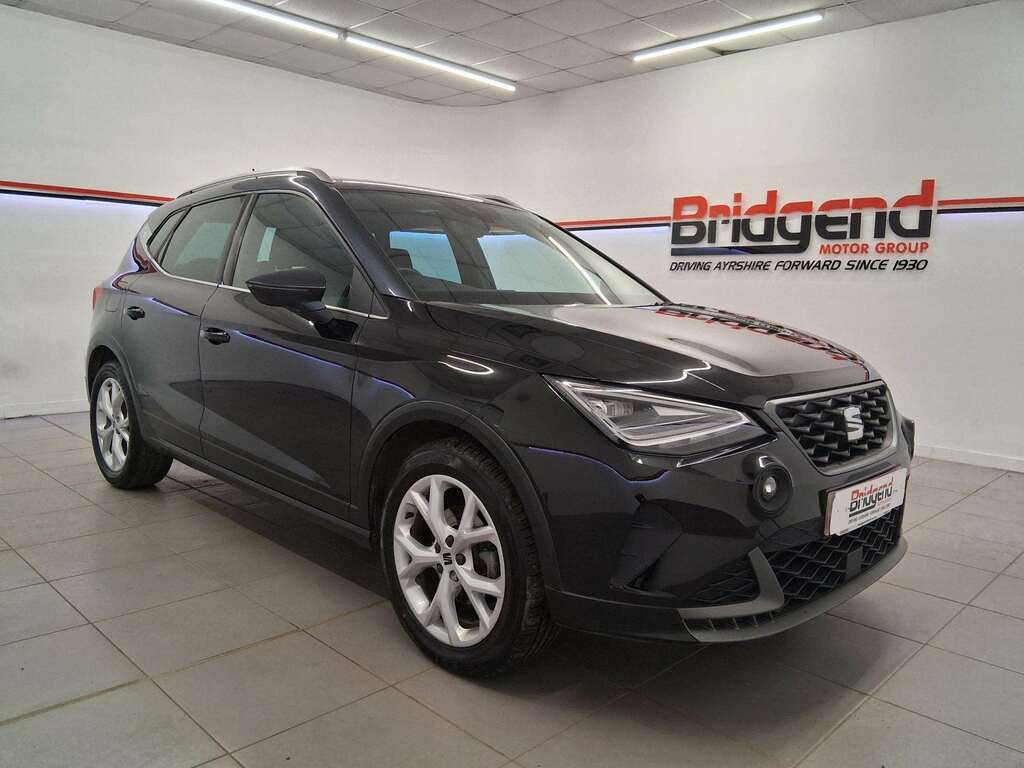 Seat Arona 1.0 Tsi Fr Suv KY73UZW Black #2