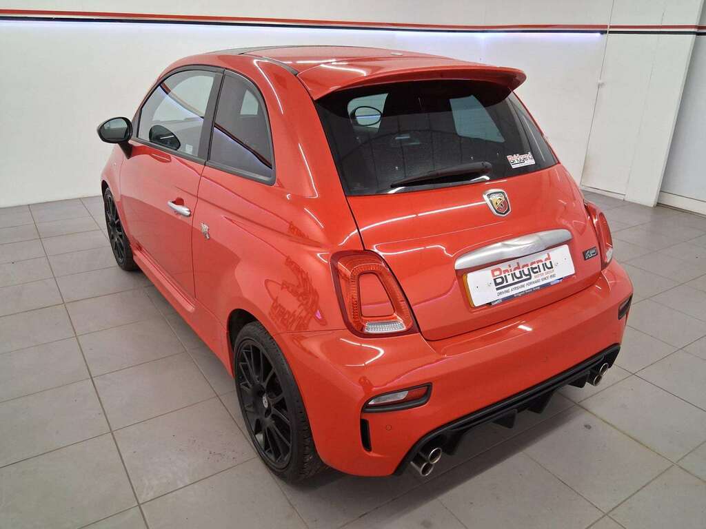Abarth 595 1.4 T-jet F595 Pista Hatchback NX22LDY Red #4