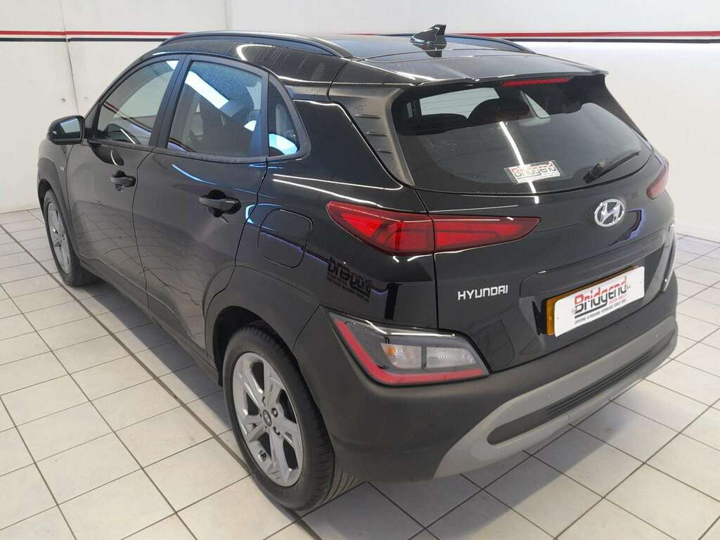 Hyundai Kona 1.0 T-gdi Mhev Se Connect Suv BT72TXC Black #4