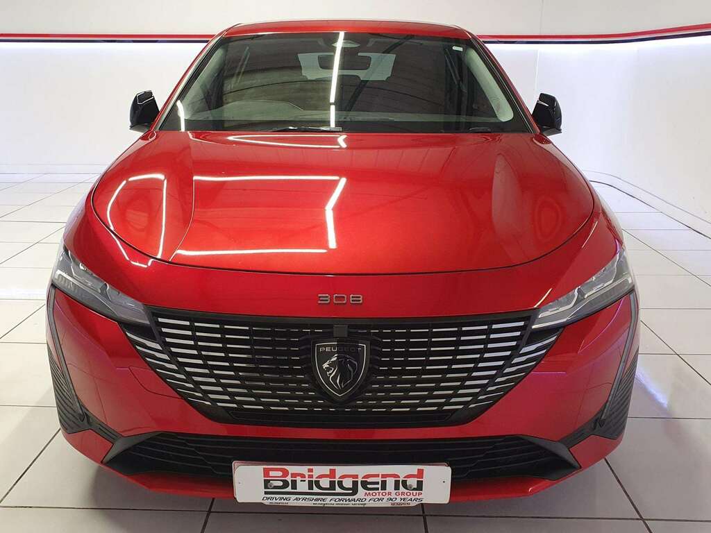 Peugeot 308 1.2 Puretech Allure Premium Hatchback Red