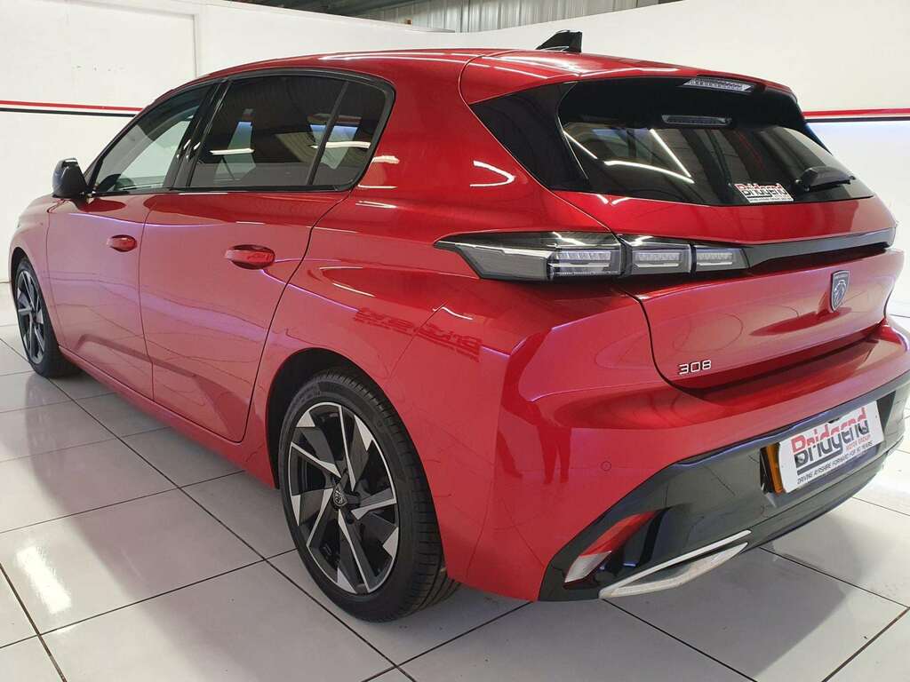 Peugeot 308 1.2 Puretech Allure Premium Hatchback GJ22AOK Red #4