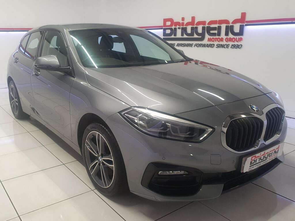 BMW 1 Series 1.5 118I Sport Lcp Hatchback Grey