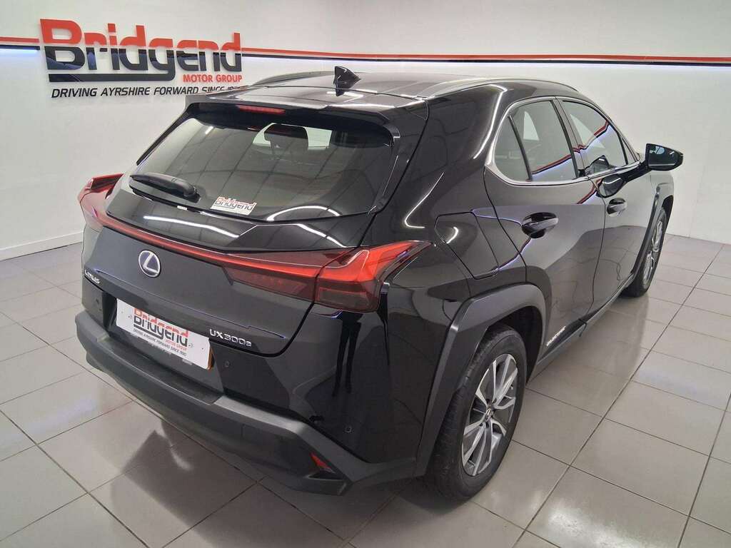 Lexus UX 54.3Kwh Suv 204 Ps Black #6