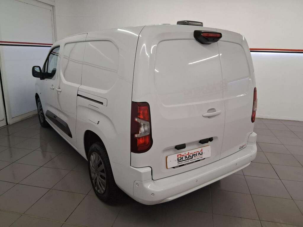 Peugeot Partner 1.5 Bluehdi 950 Asphalt Long Panel Van 6Dr KS24ZVT White #4