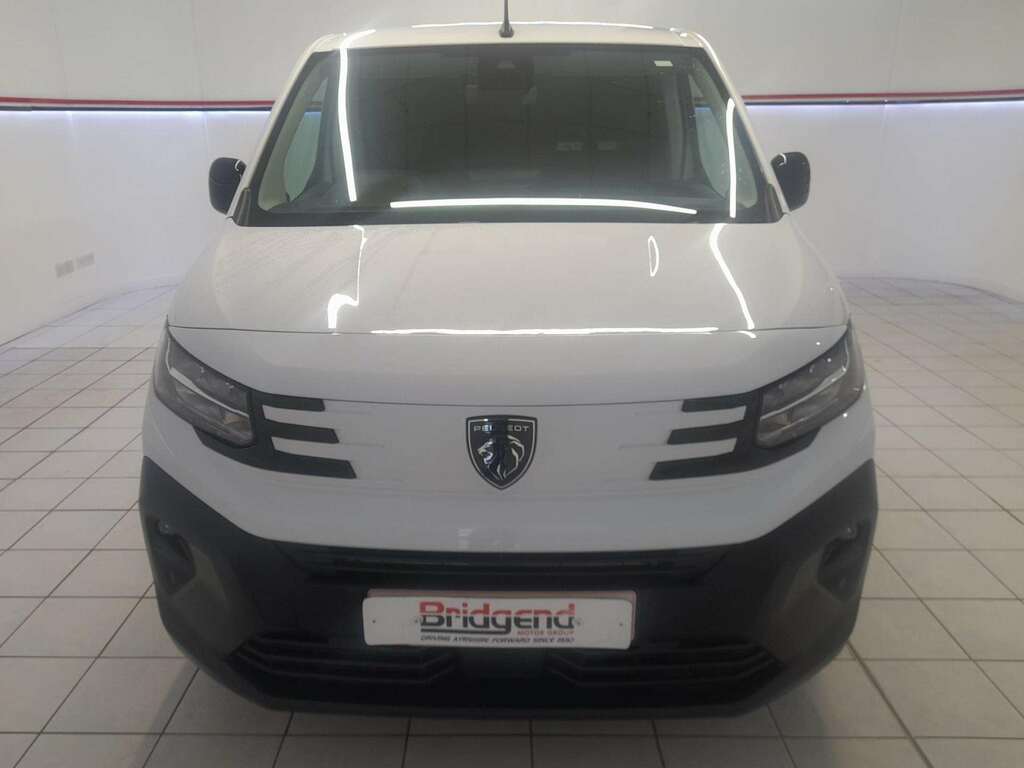 Peugeot Partner 1.5 Bluehdi 950 Asphalt Long Panel Van 6Dr White