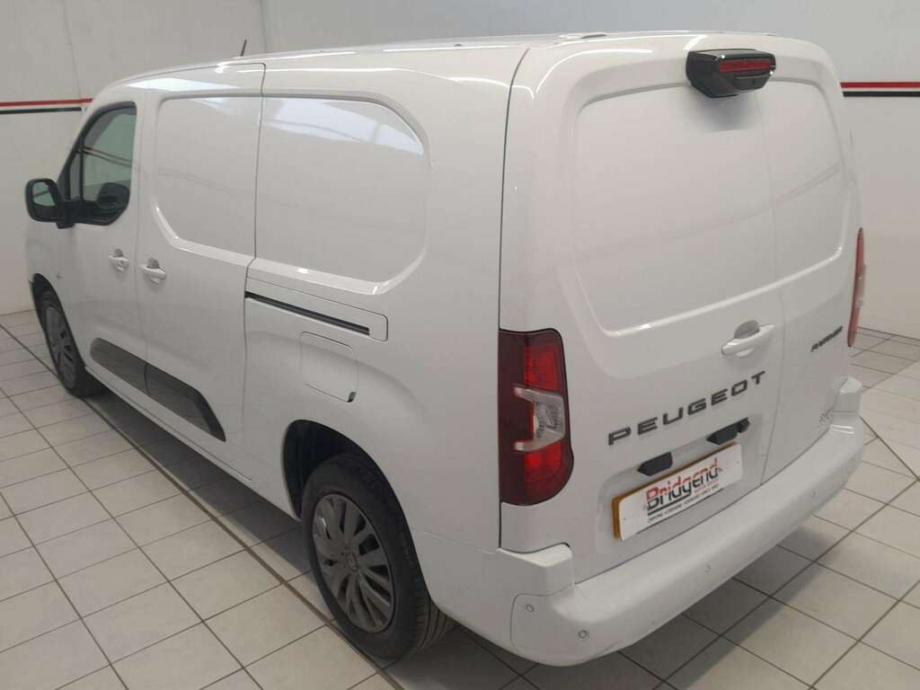 Peugeot Partner L2 1.5 Bluehdi 950 Asphalt Long Panel Van 6Dr Dies KO24VBT White #4