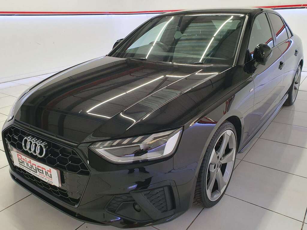 Audi A4 2.0 Tdi 40 Black Edition Saloon LS21RUV Black #3