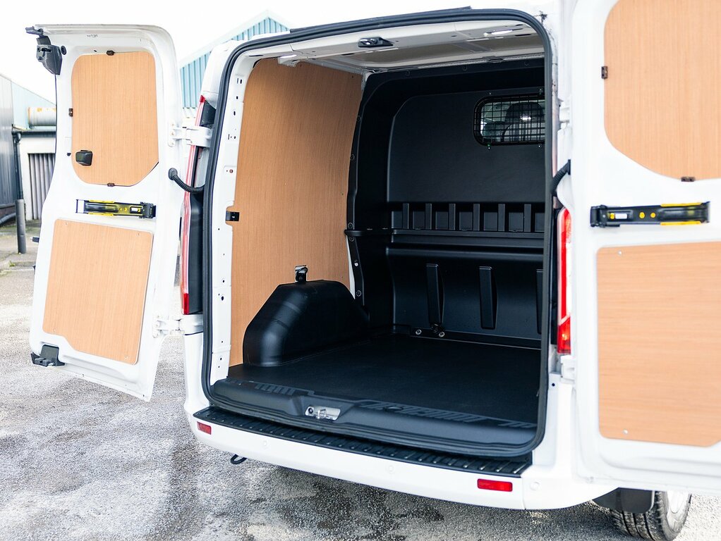 Ford Transit Custom 300 2.0 Ecoblue 130 Bhp L1 Swb Limited Doublecab E MM73DFF White #2