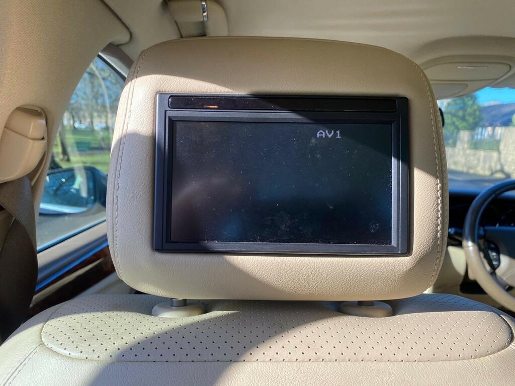 Jaguar XJ V6 Executive Grey #6