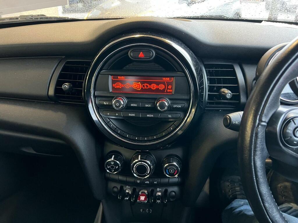 Mini Hatch Hatchback 1.2 One Euro 6 Ss 201717 GF17VOD White #5